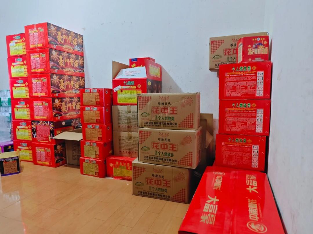 網(wǎng)絡(luò)訂餐安全誰(shuí)保證？長(zhǎng)春一熱銷“臺(tái)灣便當(dāng)”實(shí)體店臟亂差引擔(dān)憂